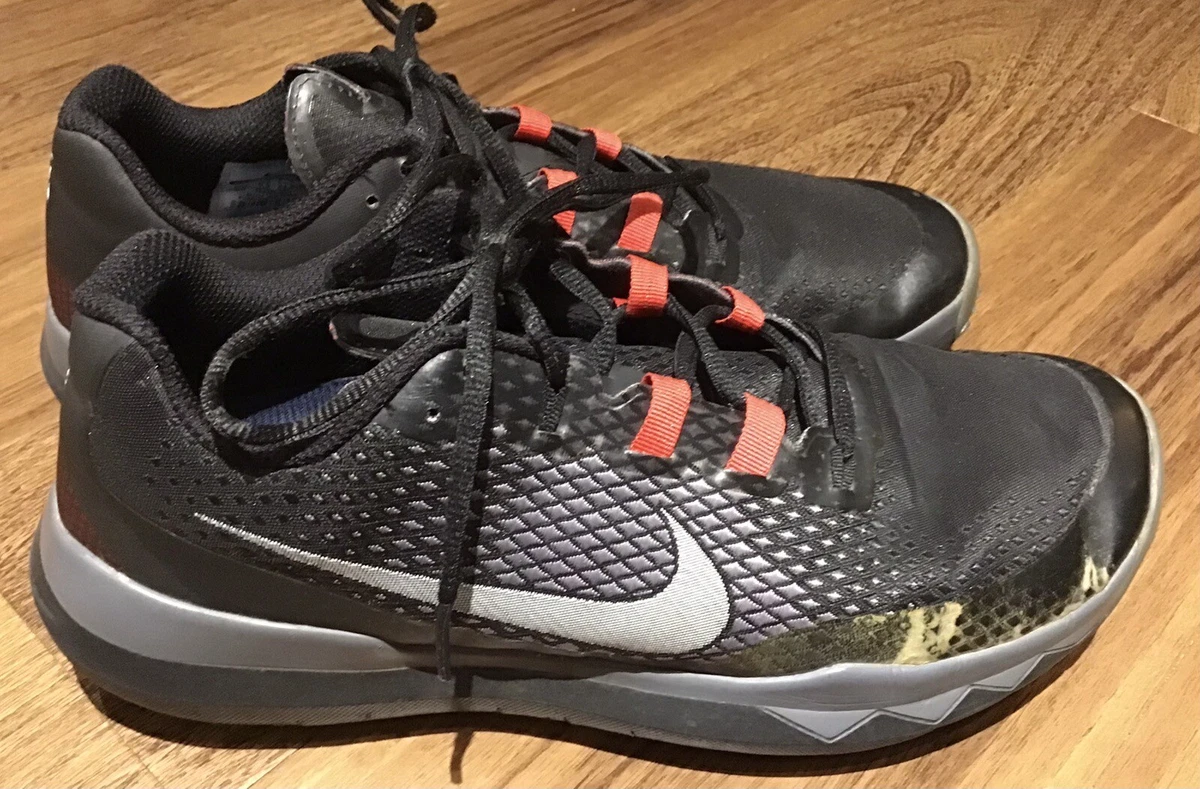 Nike tiger woods shop golf shoes 2015