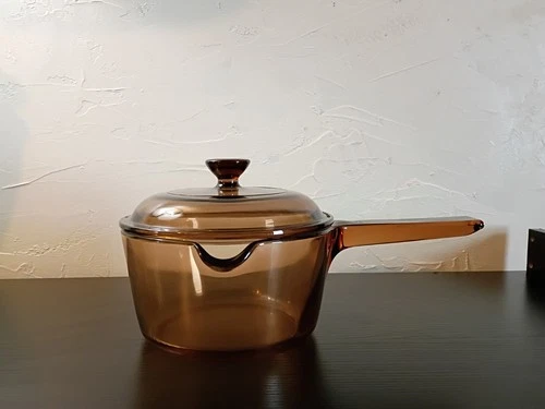 Corning Ware Visions 1L Saucepan Pot w/Spout Pyrex Lid Amber USA Vintage