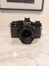 BLACK Olympus OM-2N MD Film Camera & 50mm Auto Macro f3.5 Lens