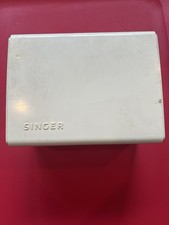 Singer Vintage Accessory Box With Top Hat Cams And Attachments