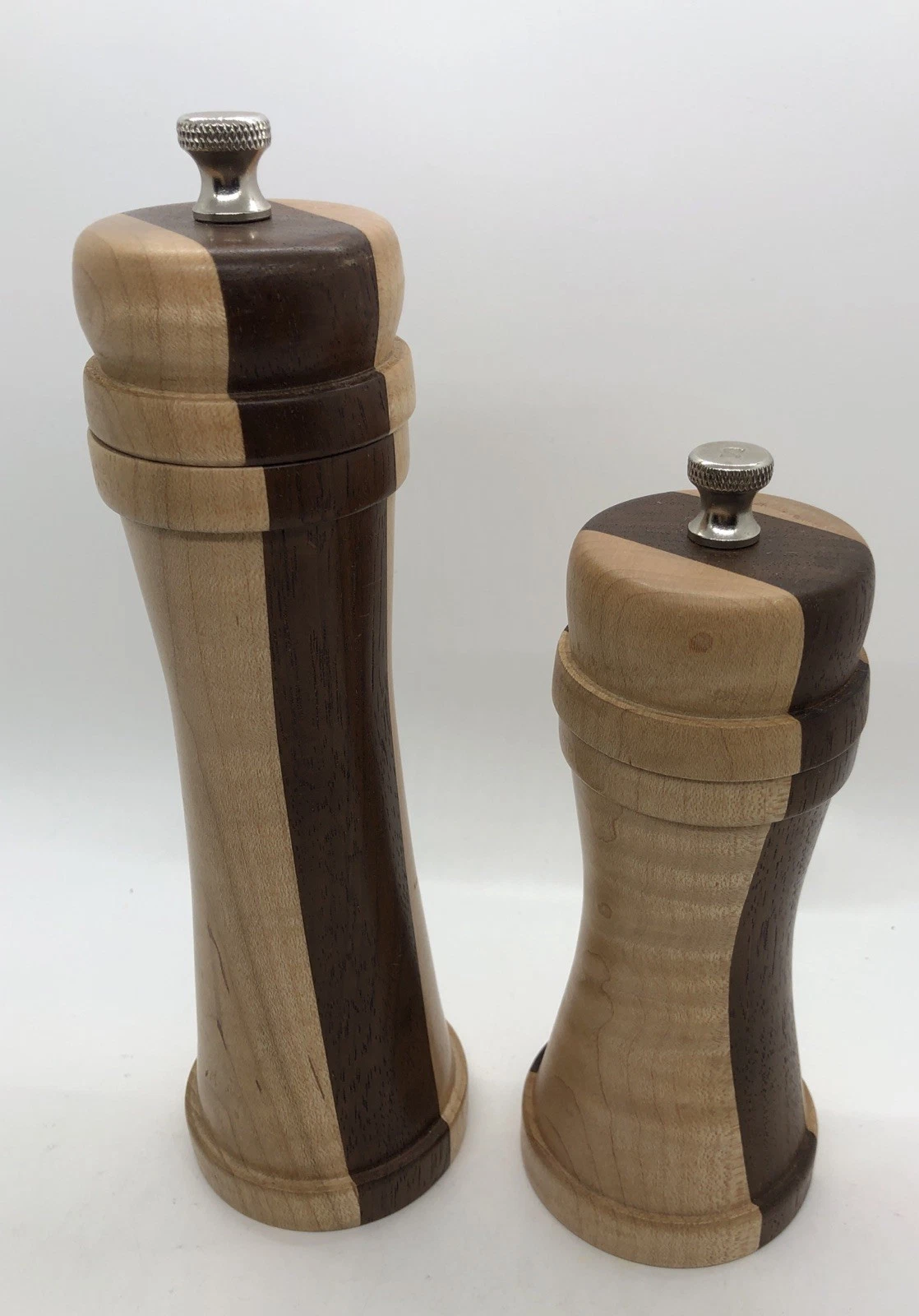 Chef Specialties Salt & Pepper Mill Grinder Wood Maple Walnut Grinders Set USA