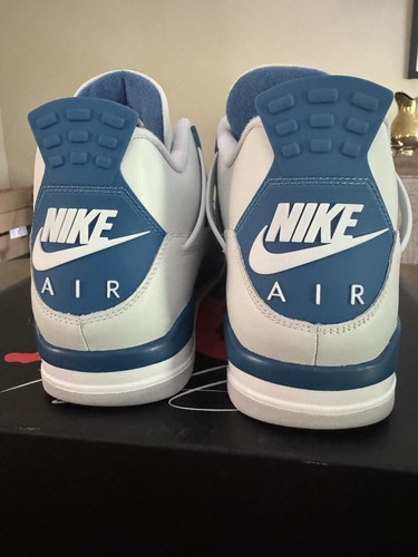 Talla 12 Totalmente Nuevo - Air Jordan 4 Retro 2024 Azul Militar - Imagen 4 de 6