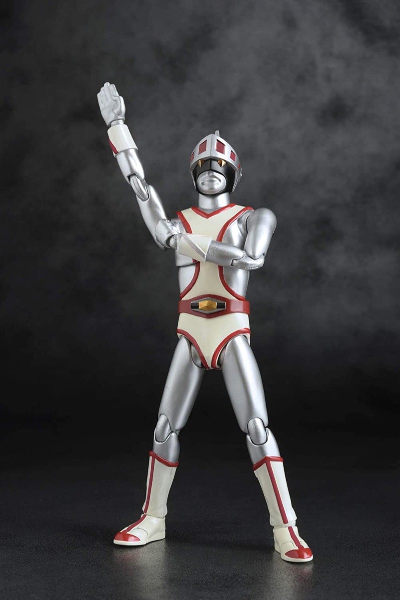 EVOLUTION TOYS HERO ACTION FIGURE SILVER KAMEN GIANT NEW SEALED