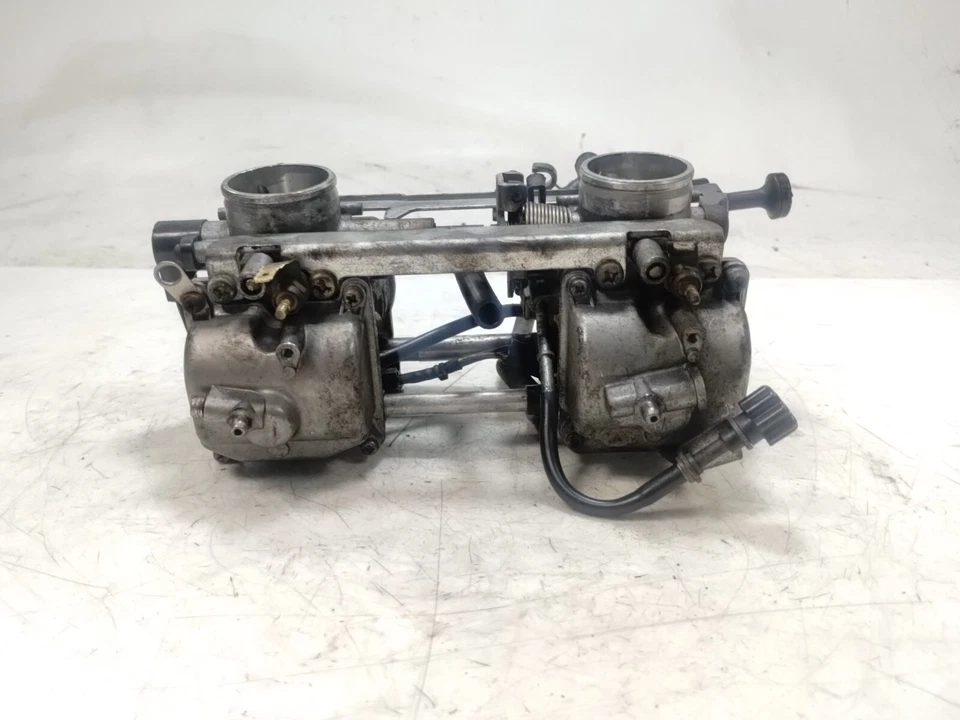 Juego de carburador Triumph Speedmaster 2005 Foto 3 de 4