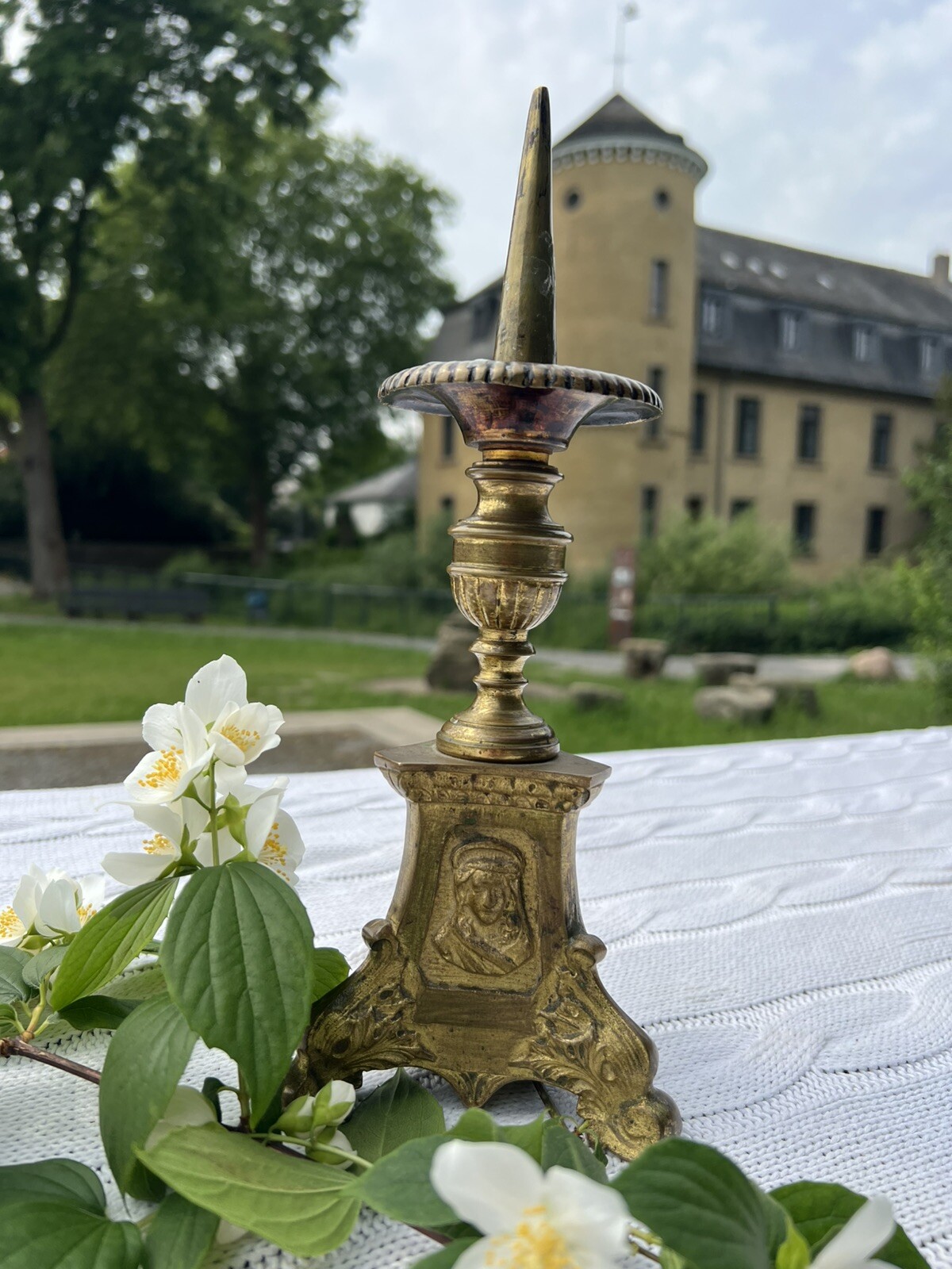 Kerzenständer Bronze Frankreich Religiöse Symbole Um 1900