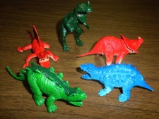 5 DINOSAURS hard plastic wide mouths - LOT 16