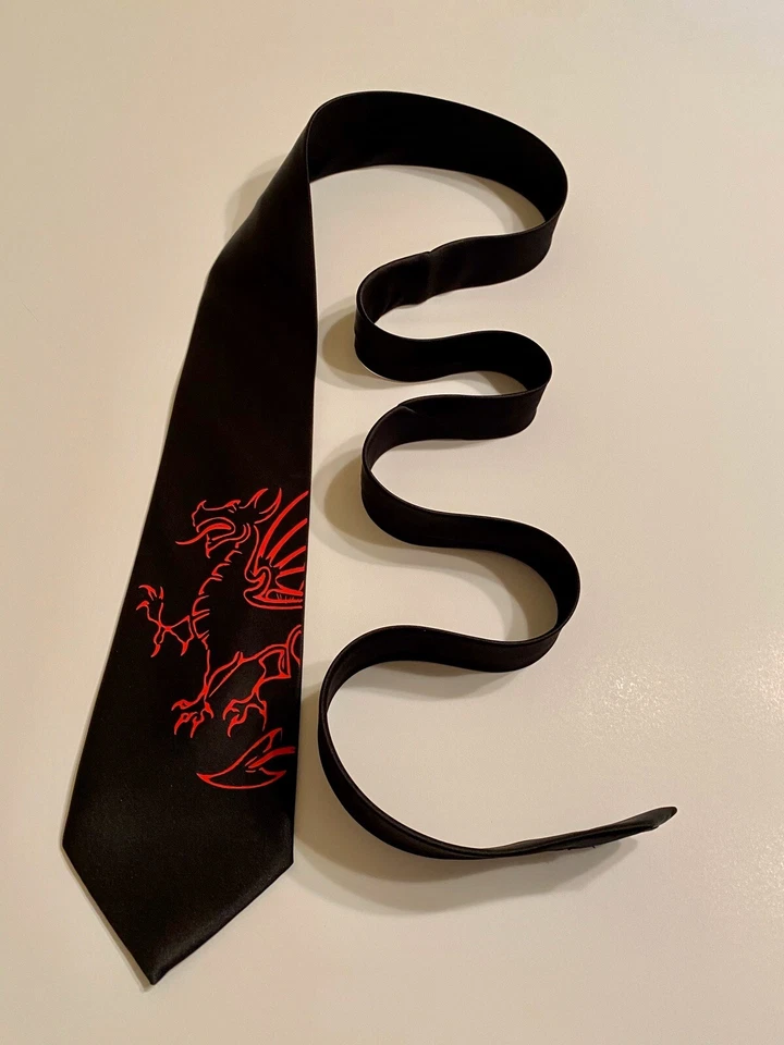 Corbata Dragón Rojo, Genial y Divertida, Nueva, Gran Regalo, Cumpleaños, Bodas Foto 4 de 4