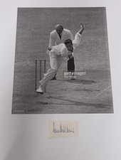 Brian Brain England Cricketer Original Signature On Paper With Photograph