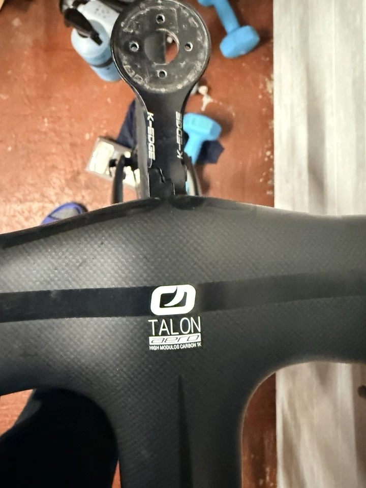 Pinarello Dogma F10 Carbon Fibre Road Bike 700C 51.5cm Rim Brake 11s frameset, photo 3 of 5