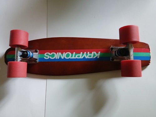 Skateboard Kryptonics 22,5 Series 1965 Modèle Flag Red - Skateboard