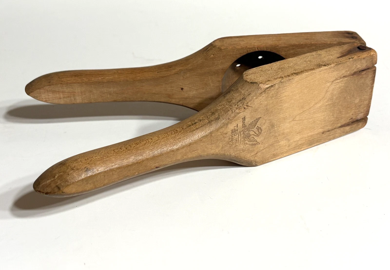 Vintage Primitive Wooden Lemon Press Hand Citrus Juicer 9" T&D Mfg USA