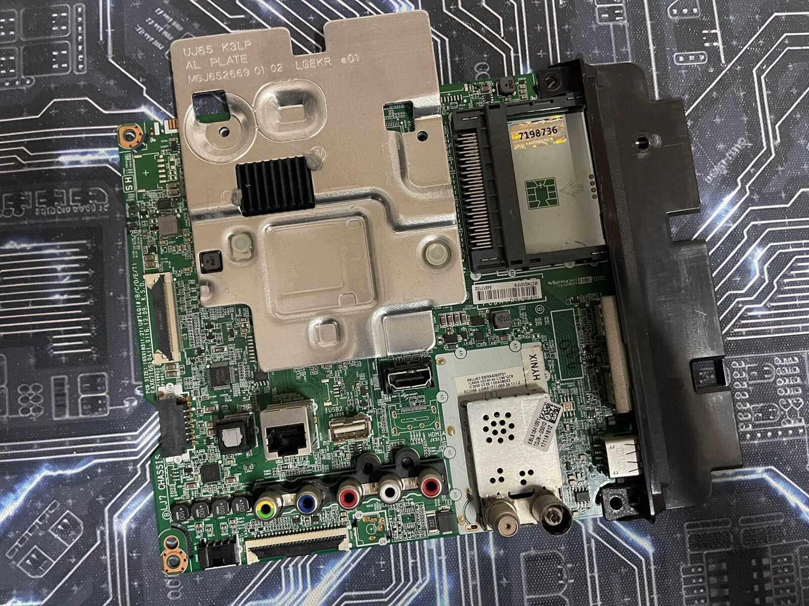 Foto 1 di 2