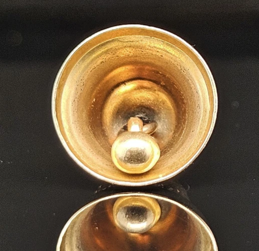 Janis Paige Oro 14K Jan's Feliz Año Nuevo Campana 1952 Dije Ruth Aarons Jingles Foto 4 de 4