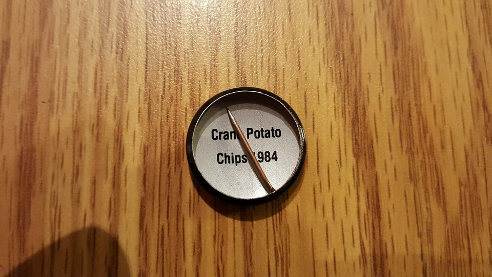 SAN FRANCISCO GIANTS MAJOR LEAGUE BASEBALL PINS 1984 CRANE POTATO CHIPS - Image 3 of 3