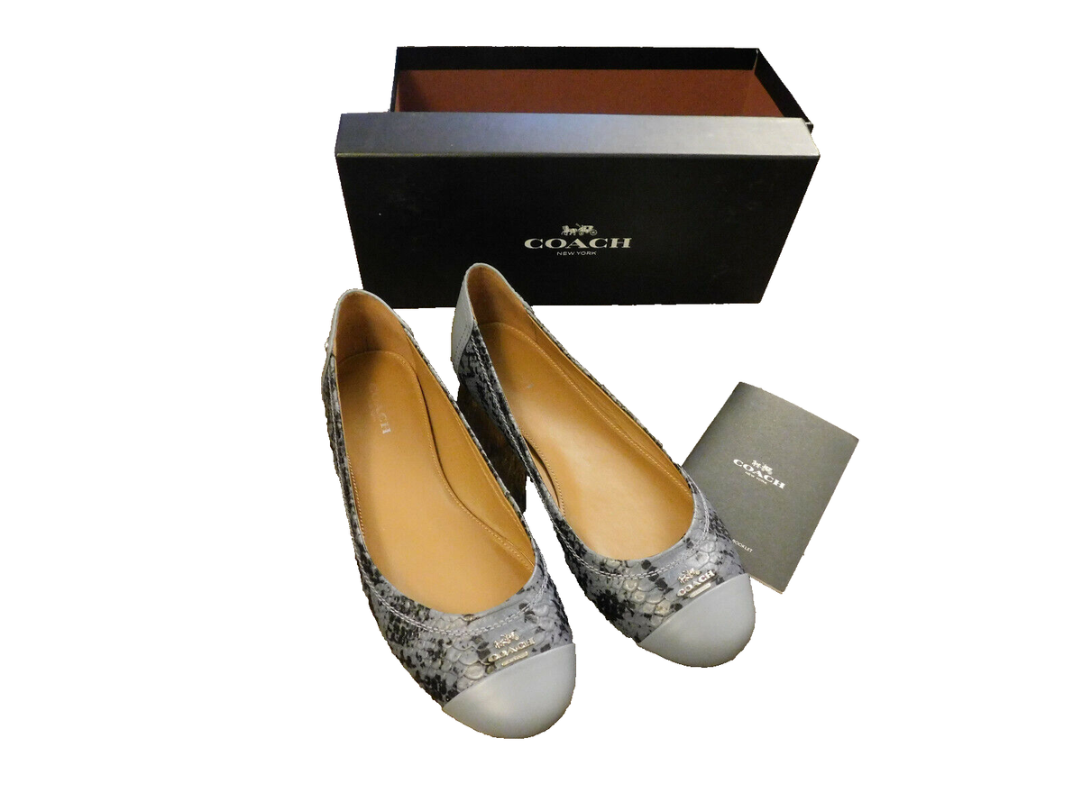 COACH Cornflower Navy Blue Leather Snake Chelsea Cap Toe Logo