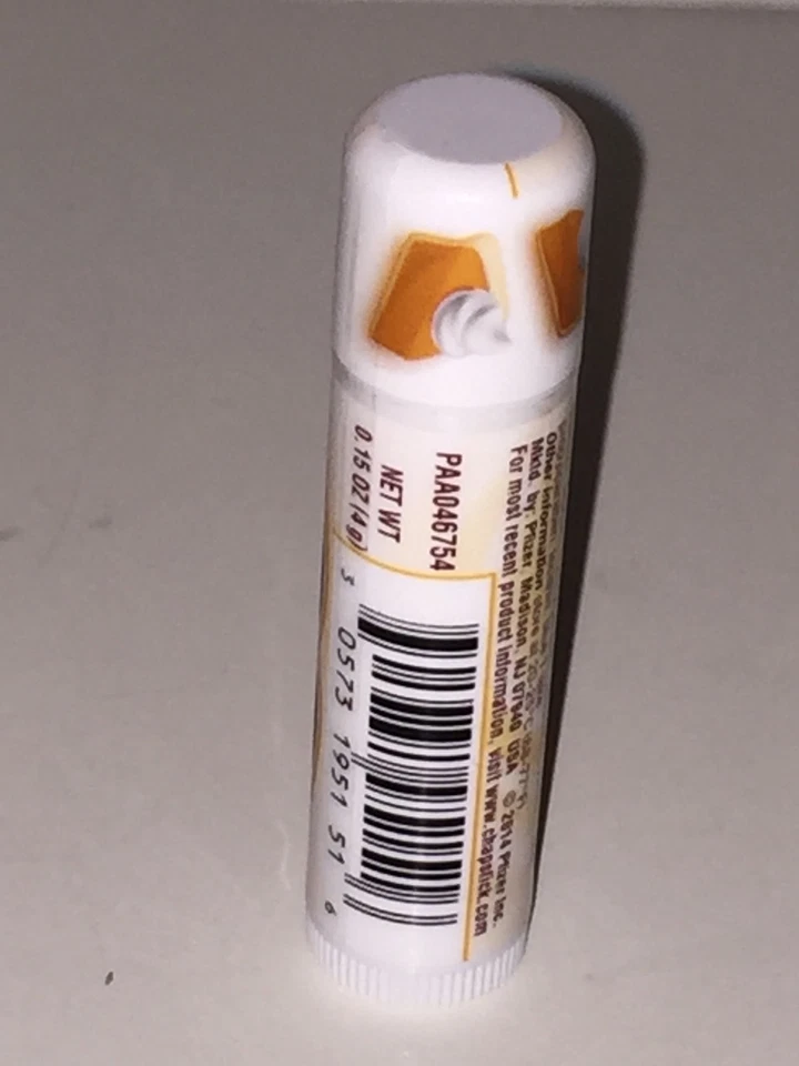 CHAPSTICK "Pumpkin Pie" Edición Limitada Bálsamo Labial NUEVO Fresco Sellado Cuidado Labial Brillo Foto 3 de 4