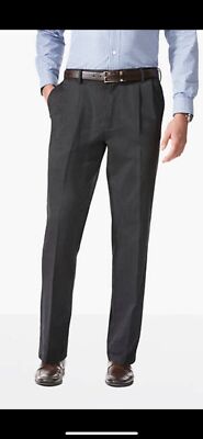 Dockers Men's Pants Iron Free Gray Pleated Relaxed Fit Size 32 X 30 NWT $72