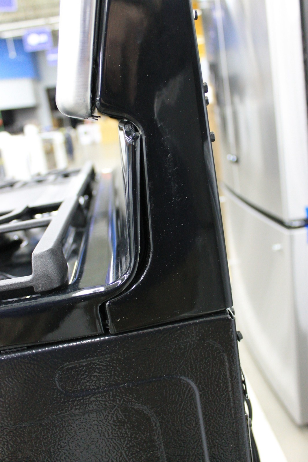 GE JGBS66REKSS 30" Stainless Freestanding 5 Burner Gas Range NOB #157885