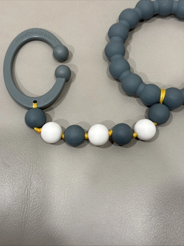 婴儿牙胶灰色手链柔软硅胶牙胶全新无标签 — 第 3/4 张图片