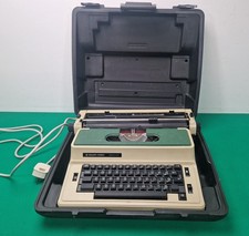 Retro Silver-Reed 2600CR Electronic Typewriter in Case Made in Japan