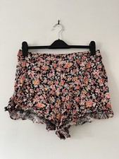 New Look Black and Pink Floral Print Shorts Size 14 Frill Hem