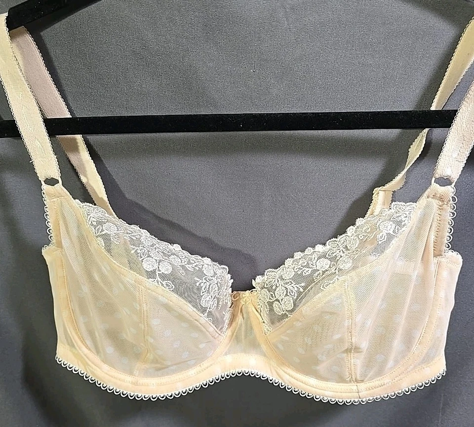 Sujetador 38D con aros Demi Polkadot bordado floral malla ribete Paramour Felina Foto 4 de 4