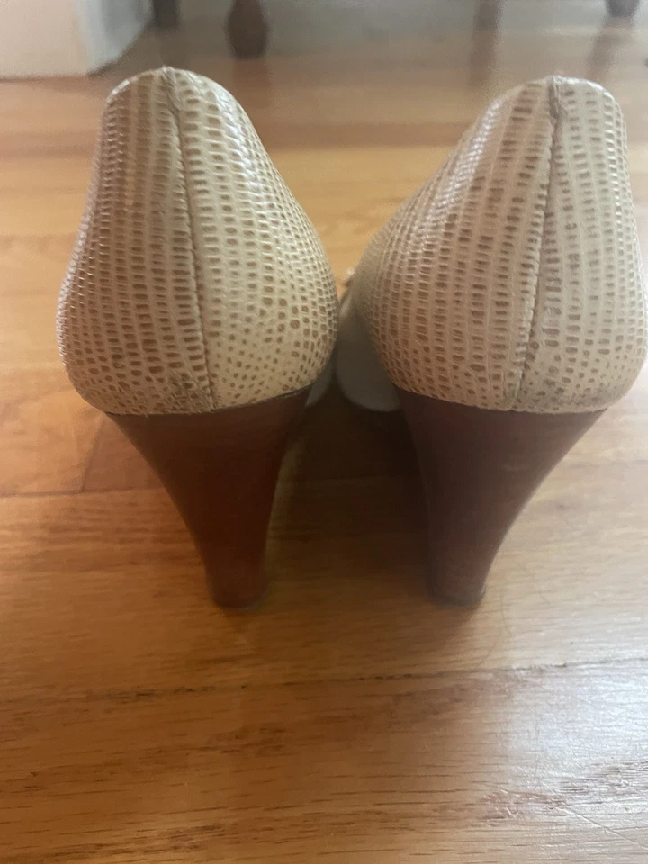 Tory Burch Sally Peep-Toe Wedge Size 6.5 - Image 2 of 4