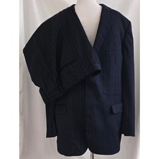 Brooks Brothers Italy 1818 Madison Suit / Estrato Wool / Navy Blue Stripe / 44 L