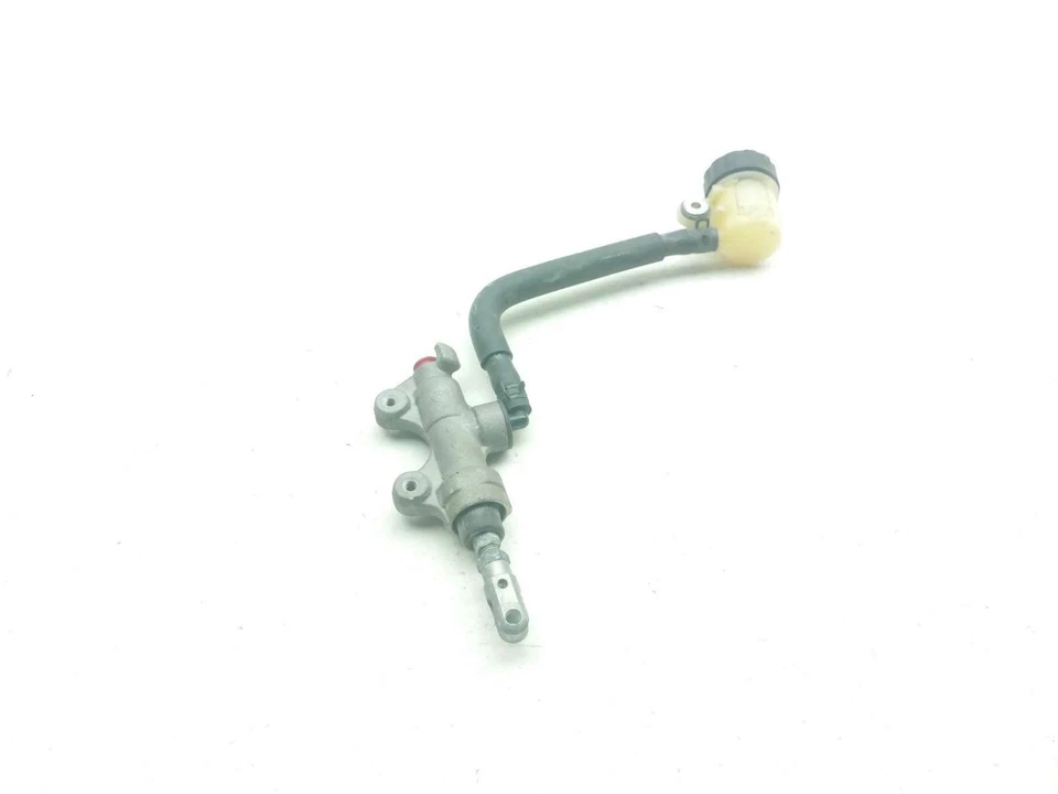 Cilindro maestro freno trasero Yamaha YZF R1 09-14 Foto 2 de 4