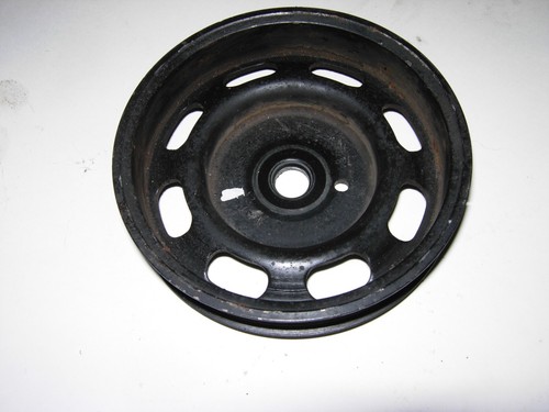 VW Golf V 1,4L Riemenscheibe für Keilriemen 036105255