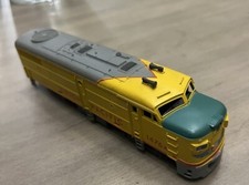 HO Scale Model Union Pacific Diesel Locomotive 1476A. Has Some Damage. See Pics