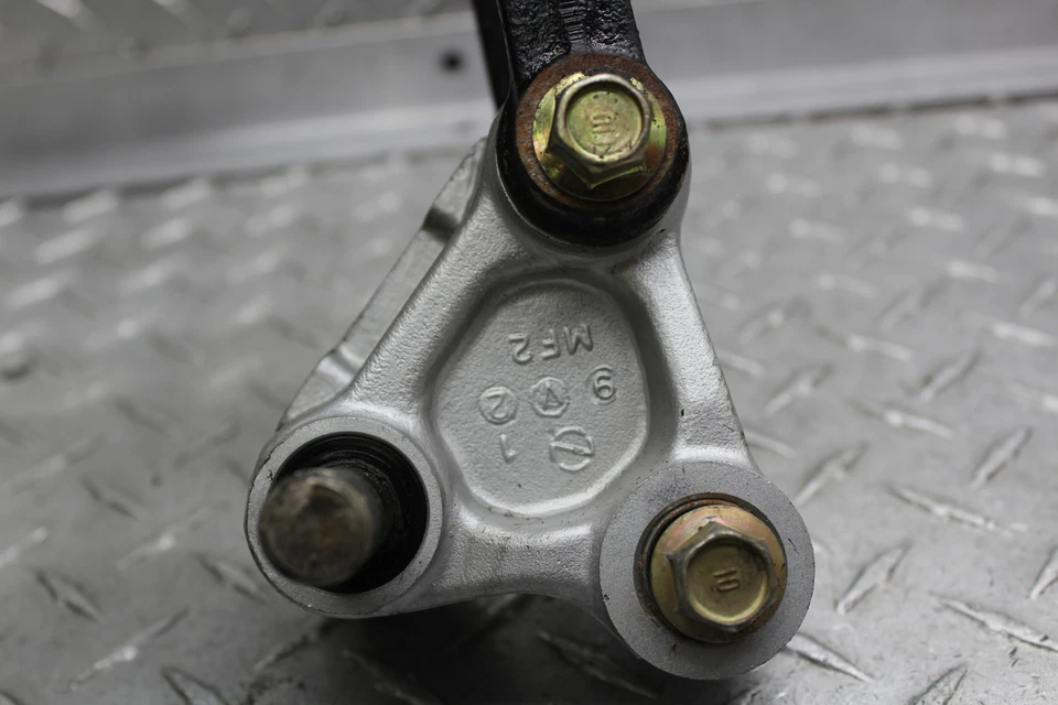 Honda Interceptor 500 VF500F 1985 acoplamiento de amortiguador trasero Dogbone 52470-MF2-000 Foto 2 de 4