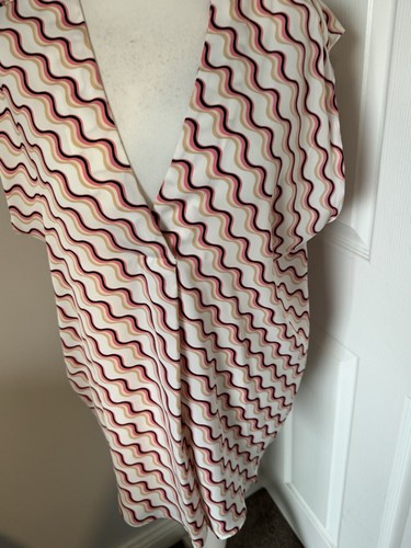 Ladies M&S Light Chiffon Knotch Neck Sleeveless V Neck Blouse Size22 BNWT - Picture 6 of 12