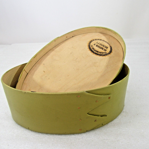Vintage wood SHAKER BOX artist signed Sumner P. Bennett 3 finger oval yellow 7" - Picture 2 of 9