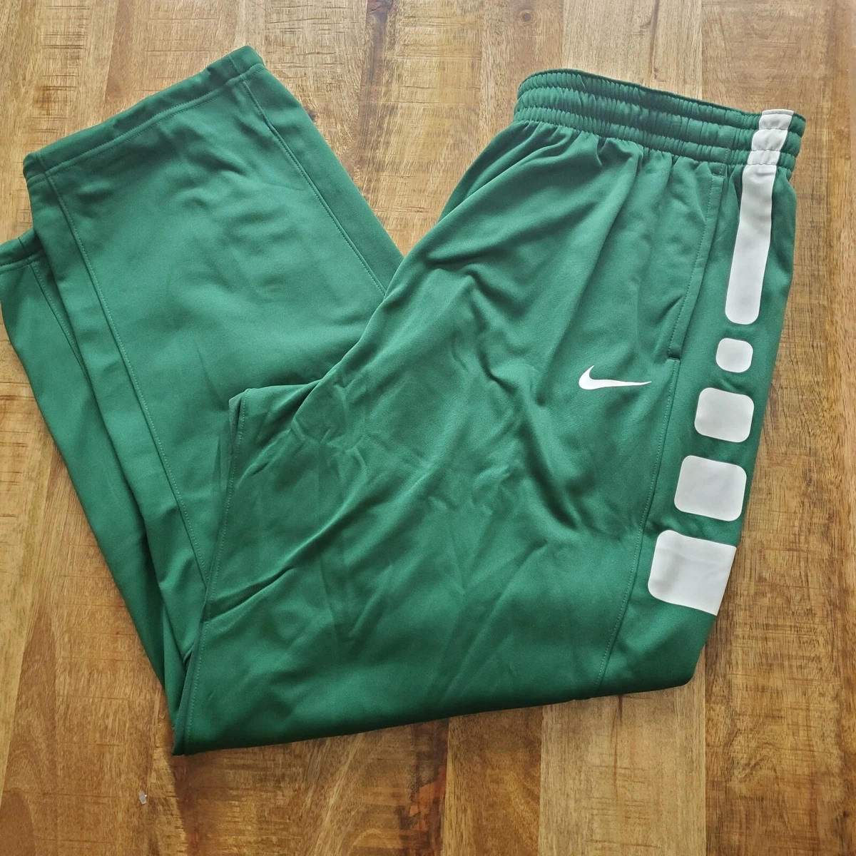 Details 158+ nike basketball pants womens best in.eteachers