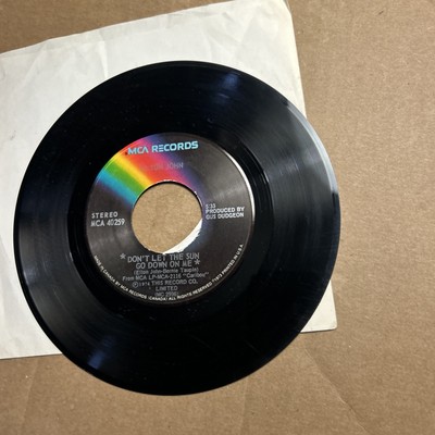 Elton John Don't Let The Sun Go Down On Me/Sick City 1974 Mca 45 add ship .10