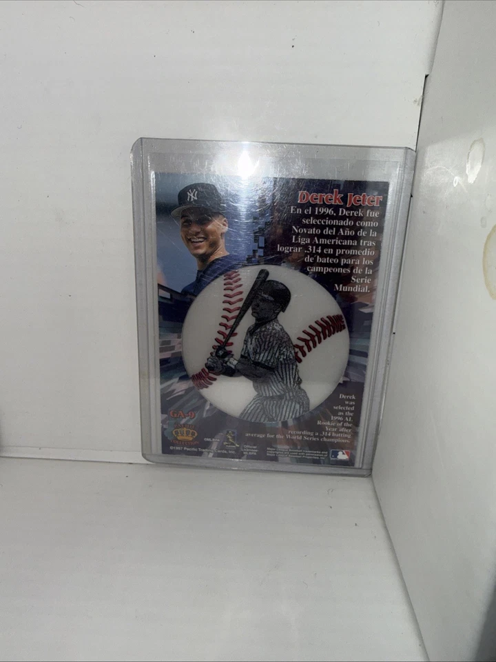 Tarjeta de atracciones de puerta de colección Derek Jeter Pacific Crown 1997 rara #GA-9 • RC Foto 2 de 2