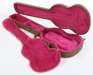 Gibson USA 80's SG Hard Case Brown / Magenta