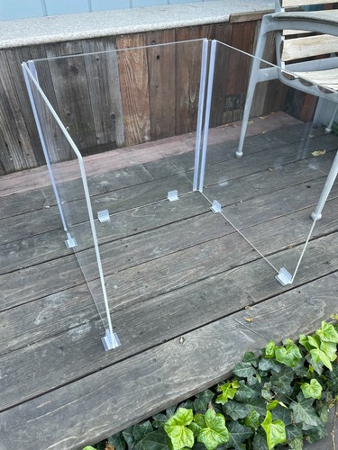 Desktop Protective Acrylic Shield/Sneeze Guard/Desk Divider with 3 Sided Panels - Picture 2 of 8