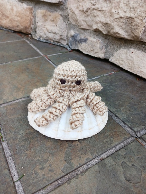 Catnip Octopus Cat Toy. Tan Toy  Crochet Cat Toy w/ Organic Catnip.