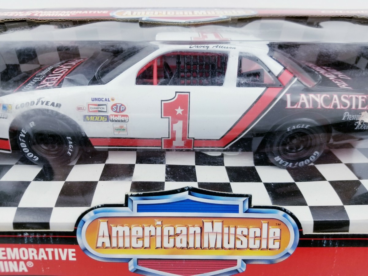 T*m様 1/18 Ertl American Muscle Nascar ナス T*m様 1/18 Ertl American Muscle Nascar ナス