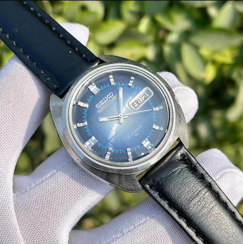 Vintage Seiko 5 Actus JDM Automatic Sunburst Dial Japan Made Men Watch 7019-7210