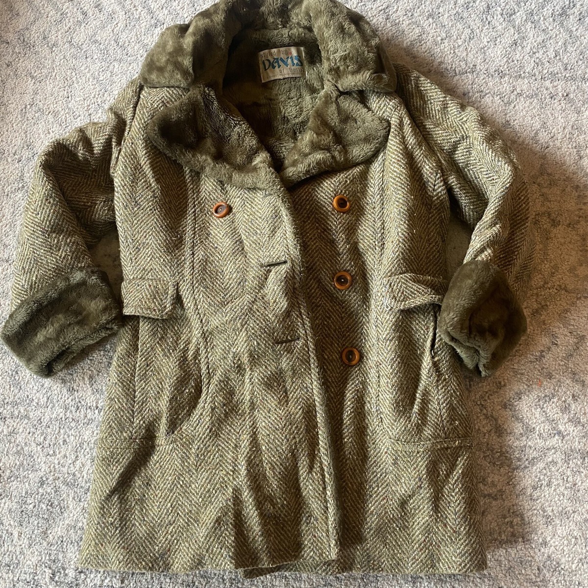 Vintage Davis Of Boston Wool Coat Faux Fur Lined WARM WINTER