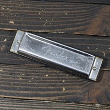 Fender Blues Deluxe Harmonica, Key of A, 10 Square Holes