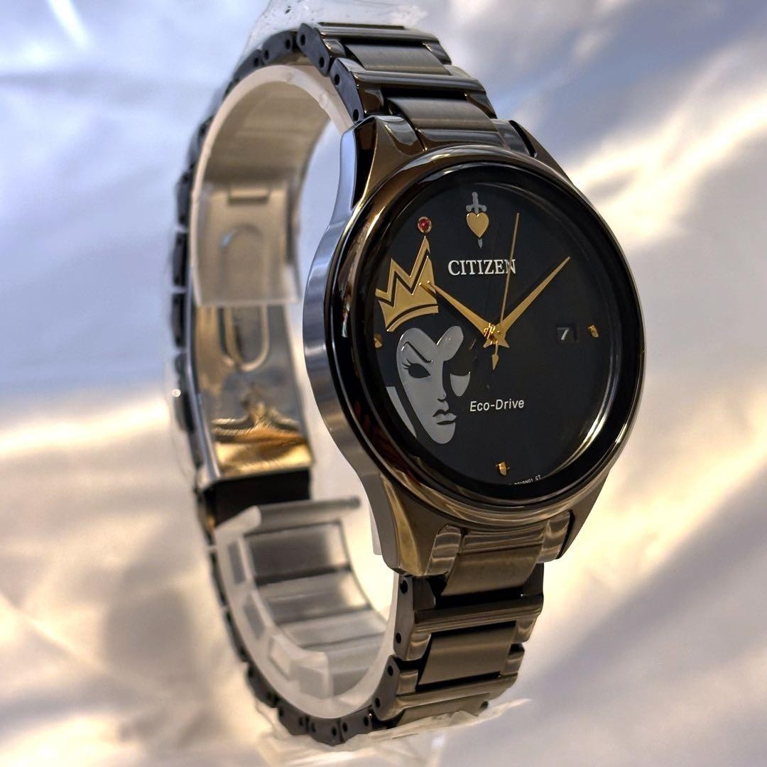 CITIZEN Disney Evil Queen Eco-Drive Watch Black 37mm 50M Villains Box Rare image 6