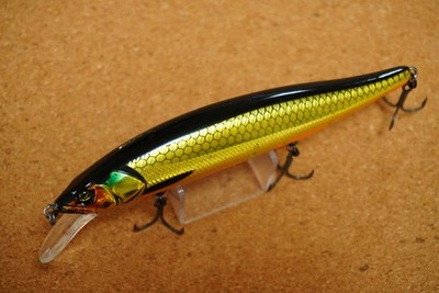 Jackall   RV Minnow 110 SP       (M566A3