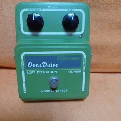 Maxon OD-880 Overdrive Guitar Effect Pedal Soft Distortion 2-way Control