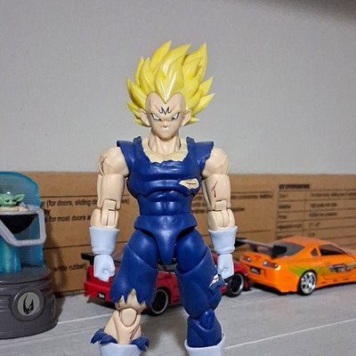Black Hole Vegeta Solemn Valor (Version B) Action Figure, Alt Heads/Hands