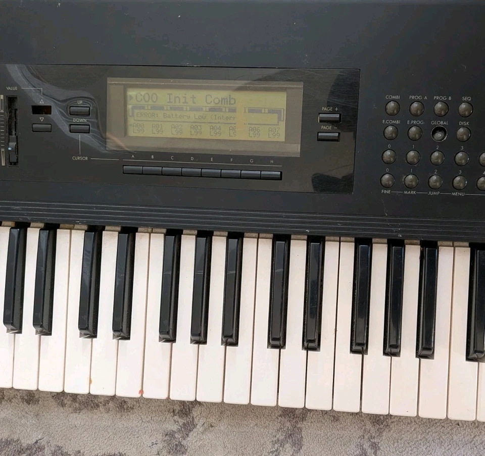 Korg T2合成器 — 第 2/4 张图片