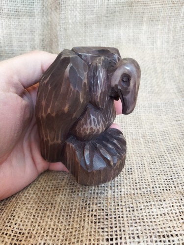 Estatuilla de buitre en madera artesanal. Decoración única - Imagen 20 de 24